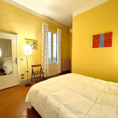 A Flat In Santa Croce Apartman