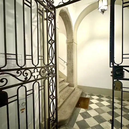 A Flat In Santa Croce Appartement