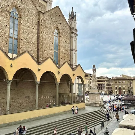 Two Flats In Santa Croce Florencia